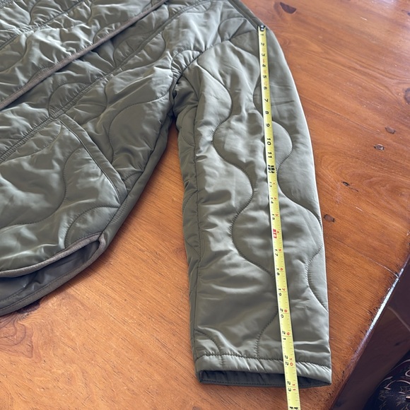 Elva Quilted Jacket - Picture 15 of 17